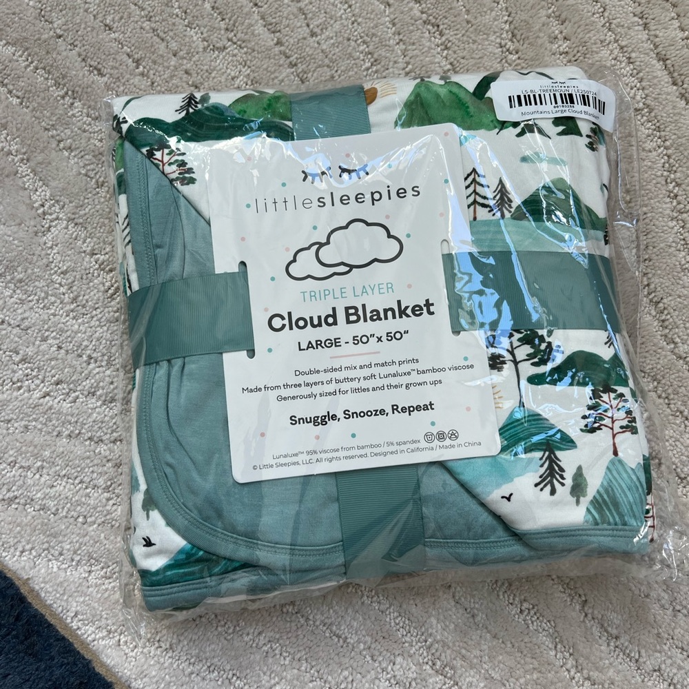 Little sleepies mountains large cloud blanket